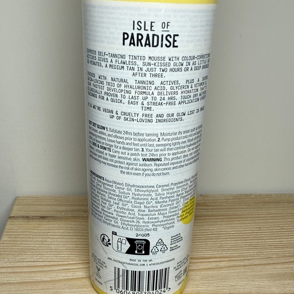 Isle of Paradise Express Self-Tanning Mousse - Picture 4 of 8